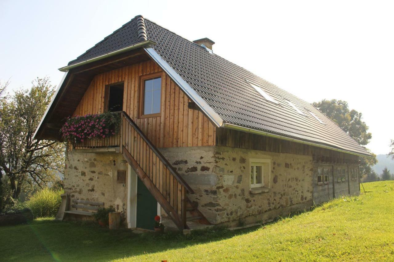 Urlaub Am Zechnerhof Apartamento Straßburg in Kärnten Exterior foto